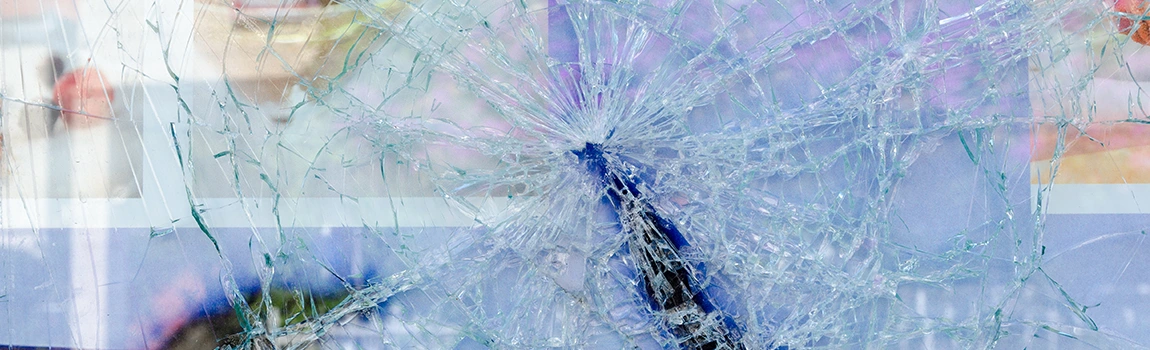 Window Broken Glass Repair in Three Lakes, FL