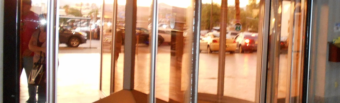Storefront Glass Repair Cost in Three Lakes, FL