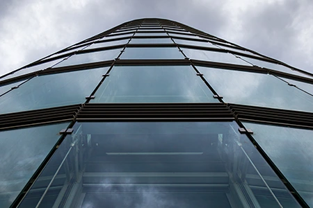 UV-Resistant Glass Experts in Three Lakes, FL]