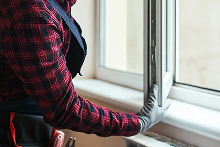 Window Frame Restoration in Three Lakes, FL